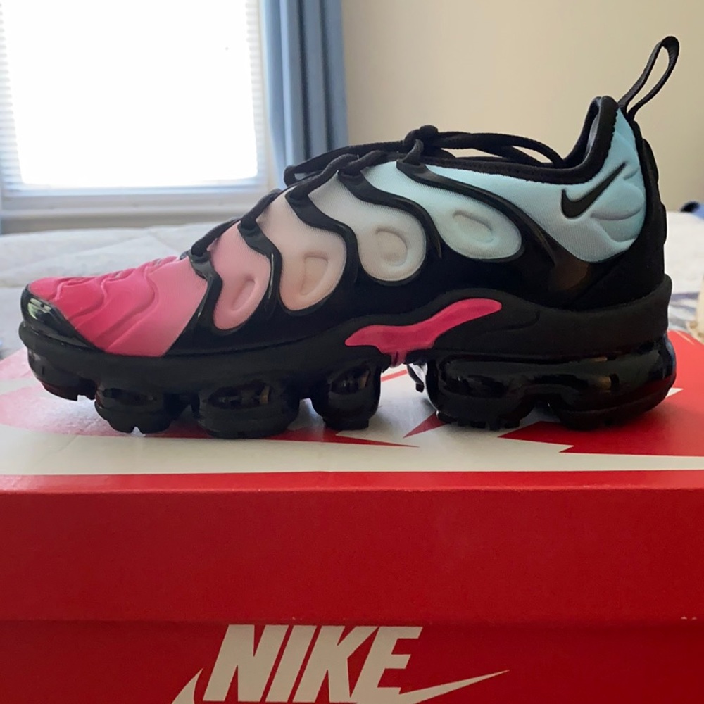 Air vapor max